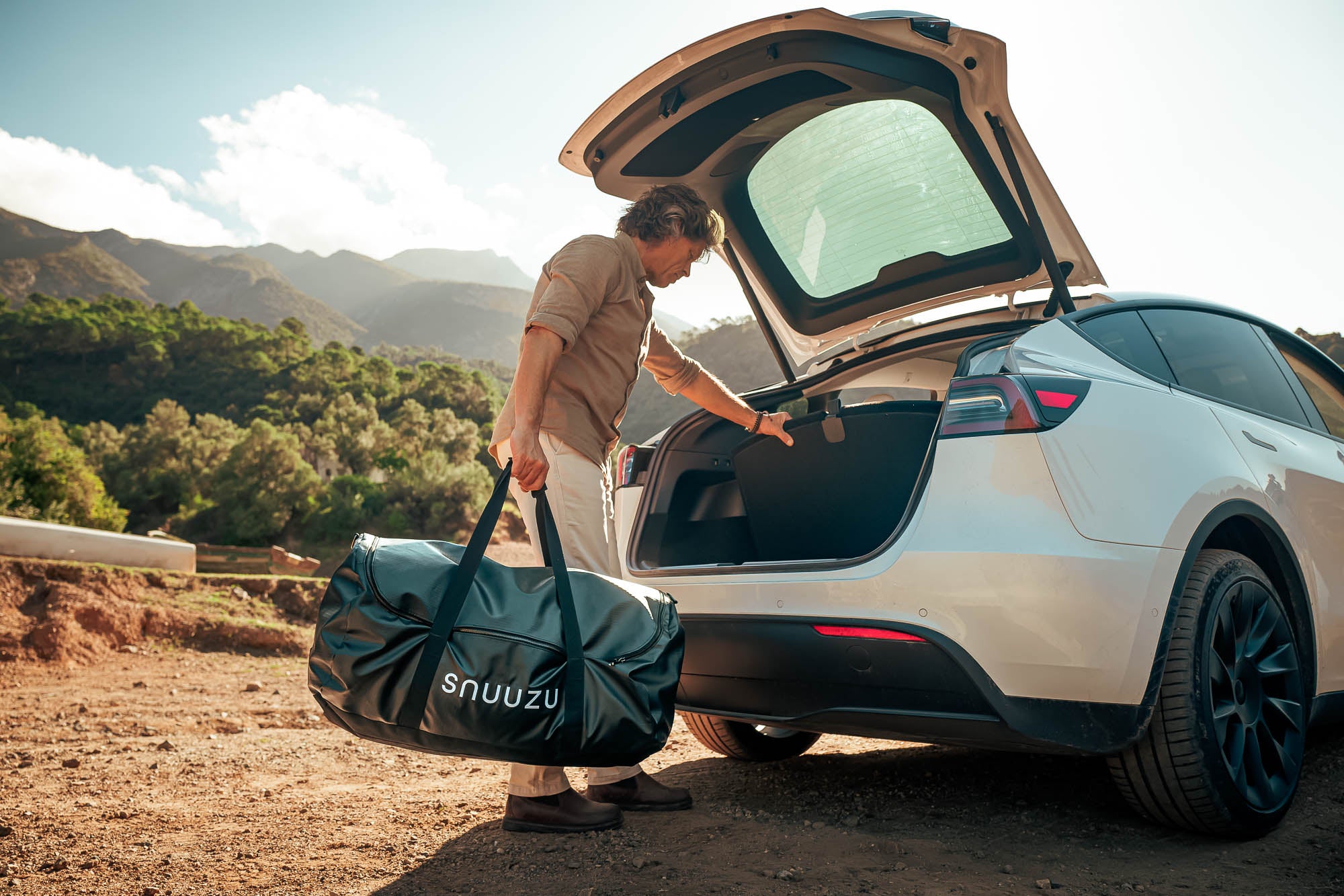 Snuuzu Camping Matratze für das Tesla Model Y